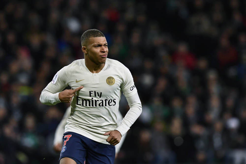 是颜值派更是实力派，李斯丹妮的高能生活不设限